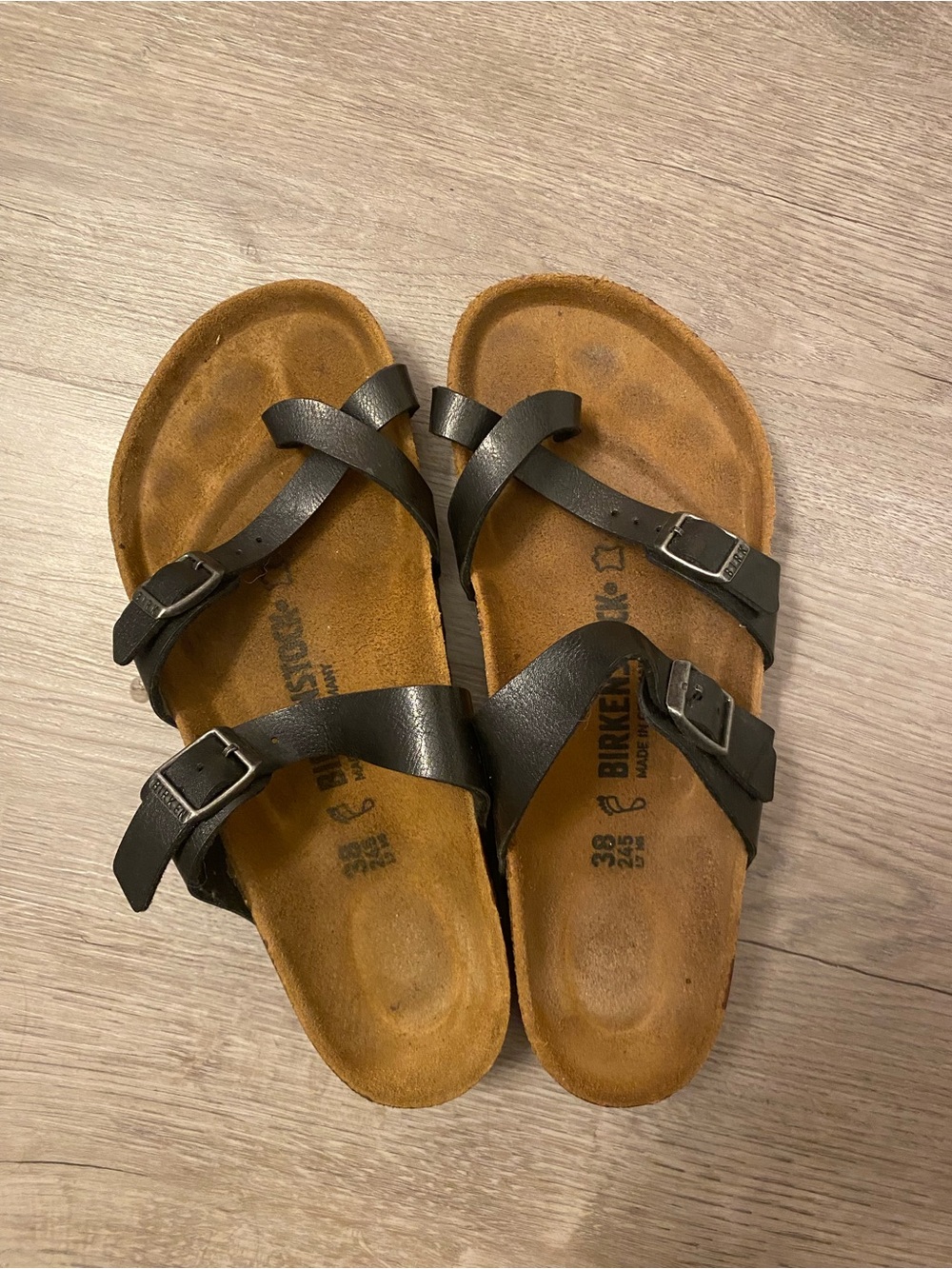 Birkenstock Women’s Black Mayari Sandals